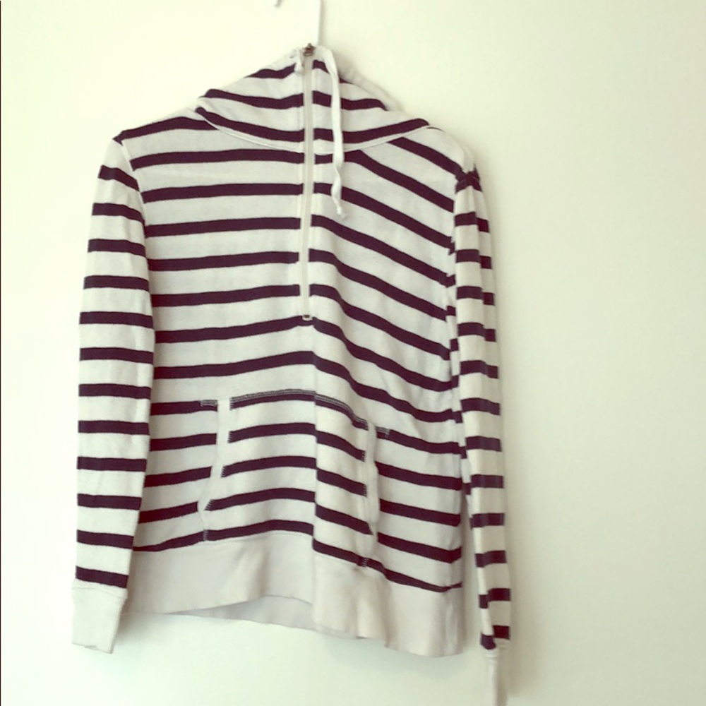Sweat shirt